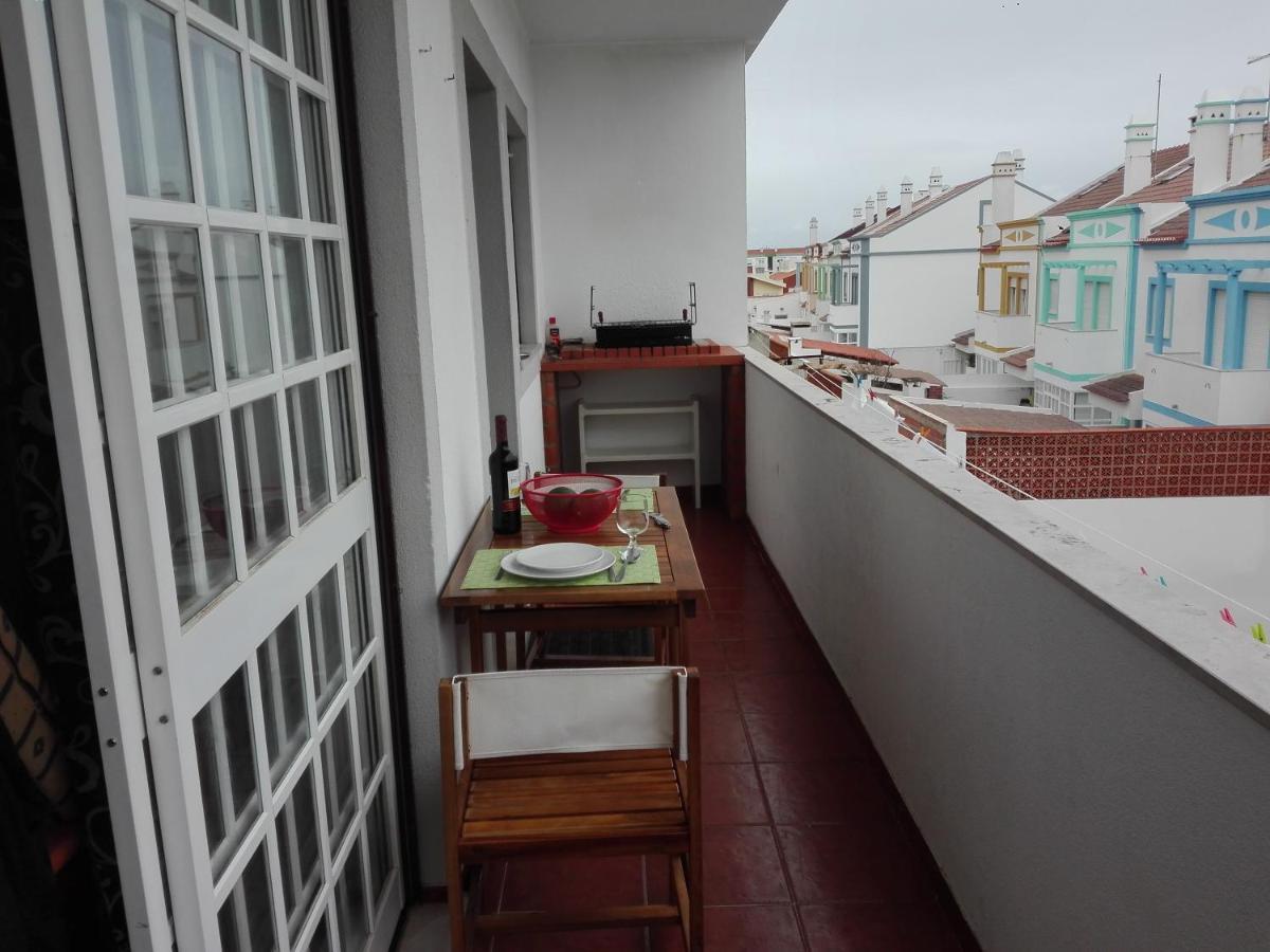 Apartamento Almerinda Apartman Peniche Kültér fotó